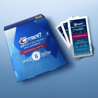 Отбеливающие полоски Crest 3D Whitestrips Glamorous White